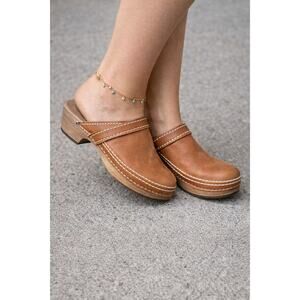 Rare BROWN Vintage LEATHER DUTCH HIPPIE CLOGS MULES HOLLAND CASUAL 11 11.5